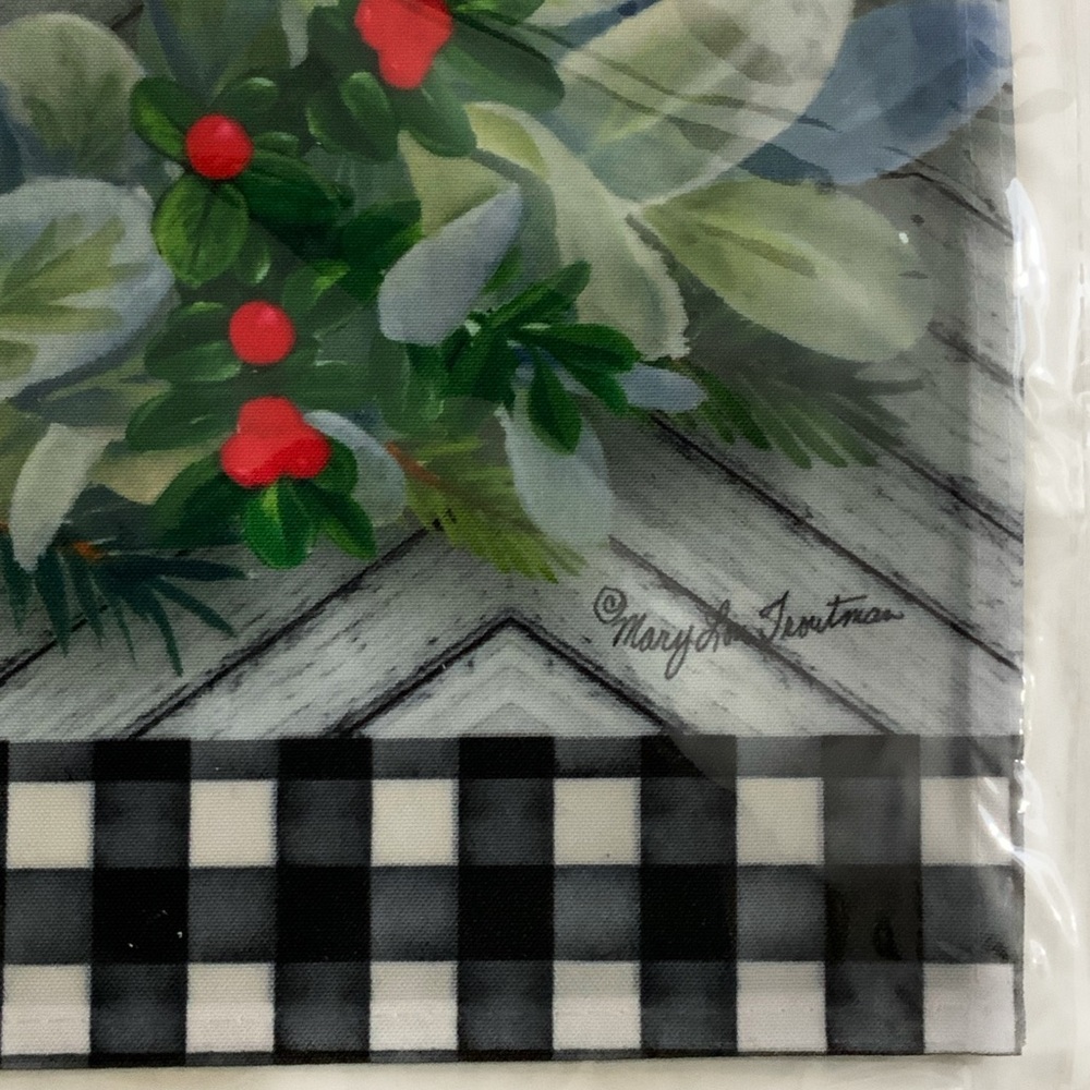 Winter Wreath Garden Flag Buffalo Check Christmas All Weather 12.5 in X 18 in - Picture 9 of 13